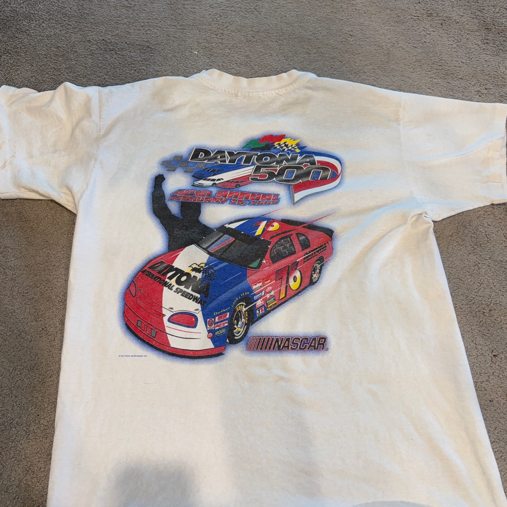 Vintage Nascar Daytona 500 Racing Graphic Tee  White